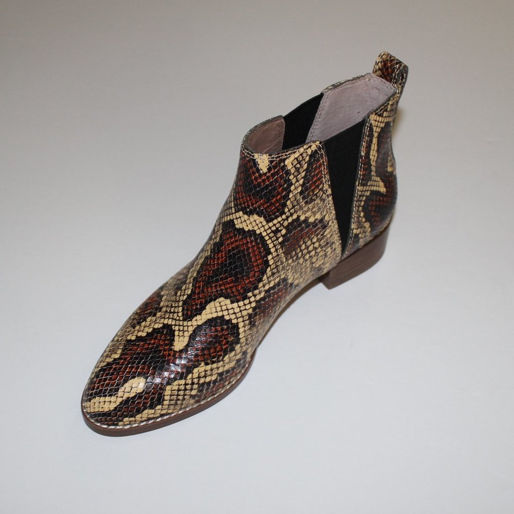 MADEWELL CARINA SNAKE EMBOSSED LEATHER CHELSEA BOOT US 7